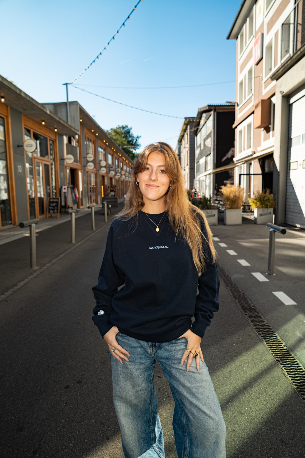 Crew neck navy fleur bleu ciel