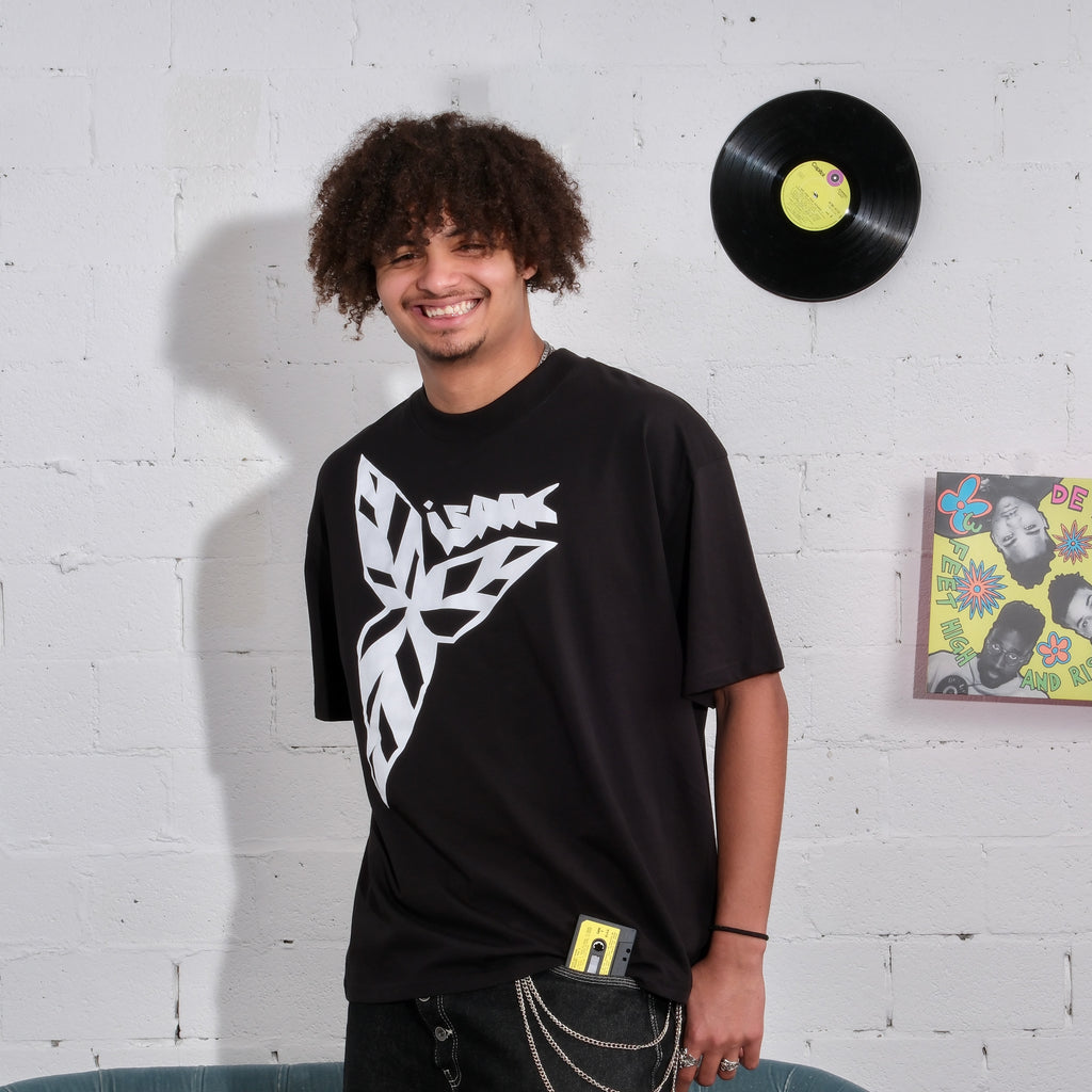 ISAAC LEAVE Oversized T-Shirt