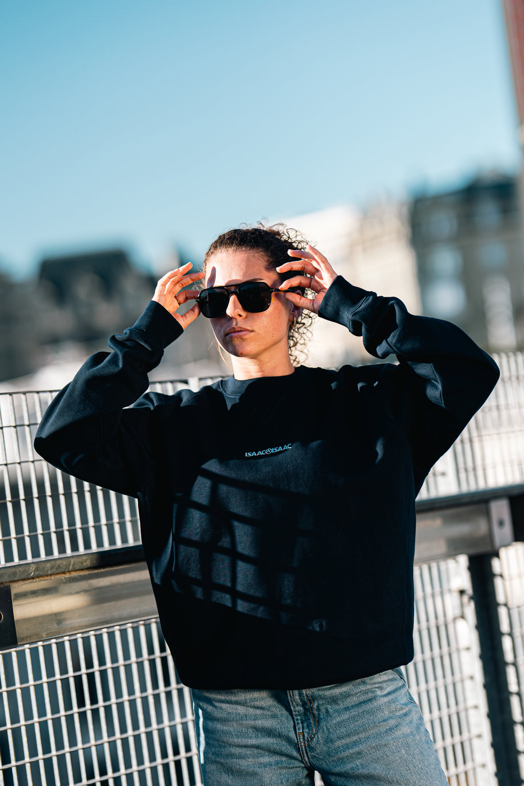 Crew neck navy fleur bleu ciel