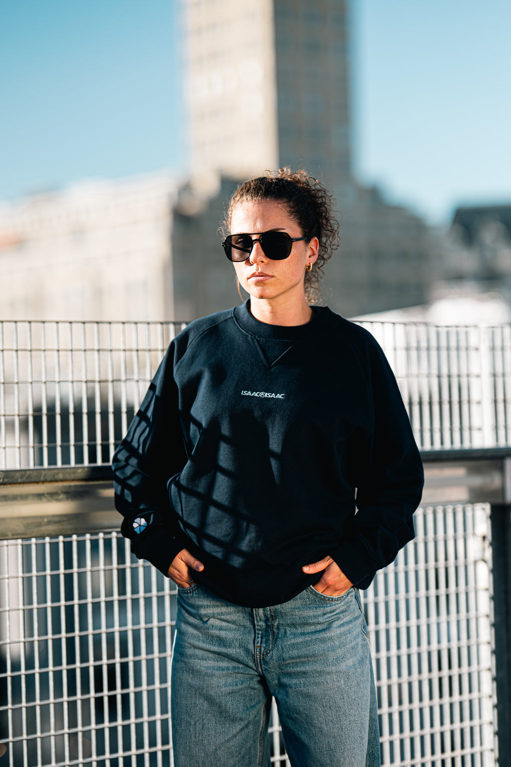 Crew neck navy fleur bleu ciel