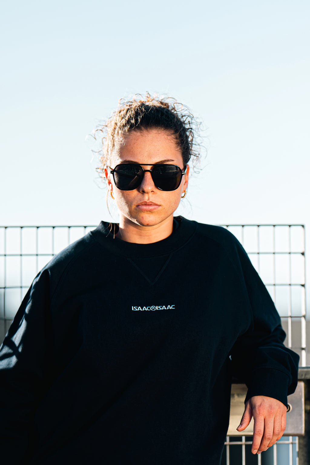 Crew neck navy fleur bleu ciel